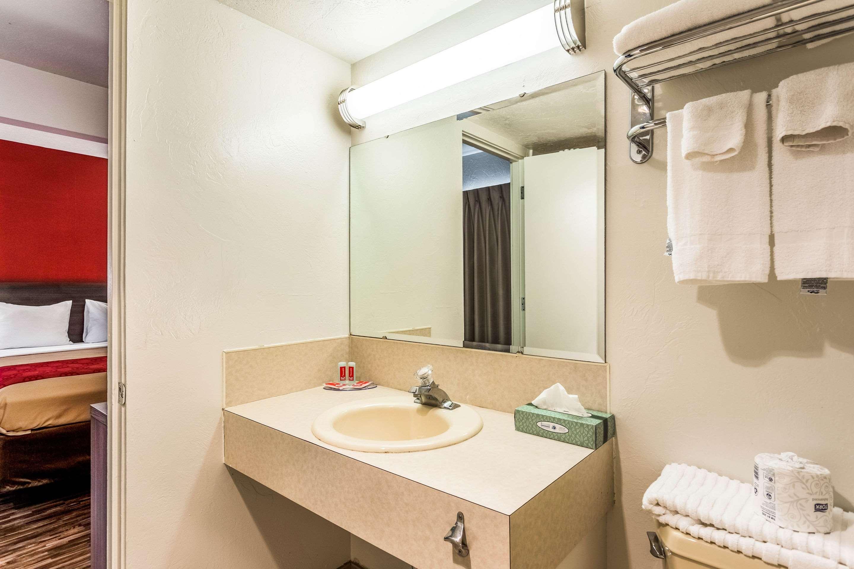 Econo Lodge Near Snake River アイダホフォールズ エクステリア 写真
