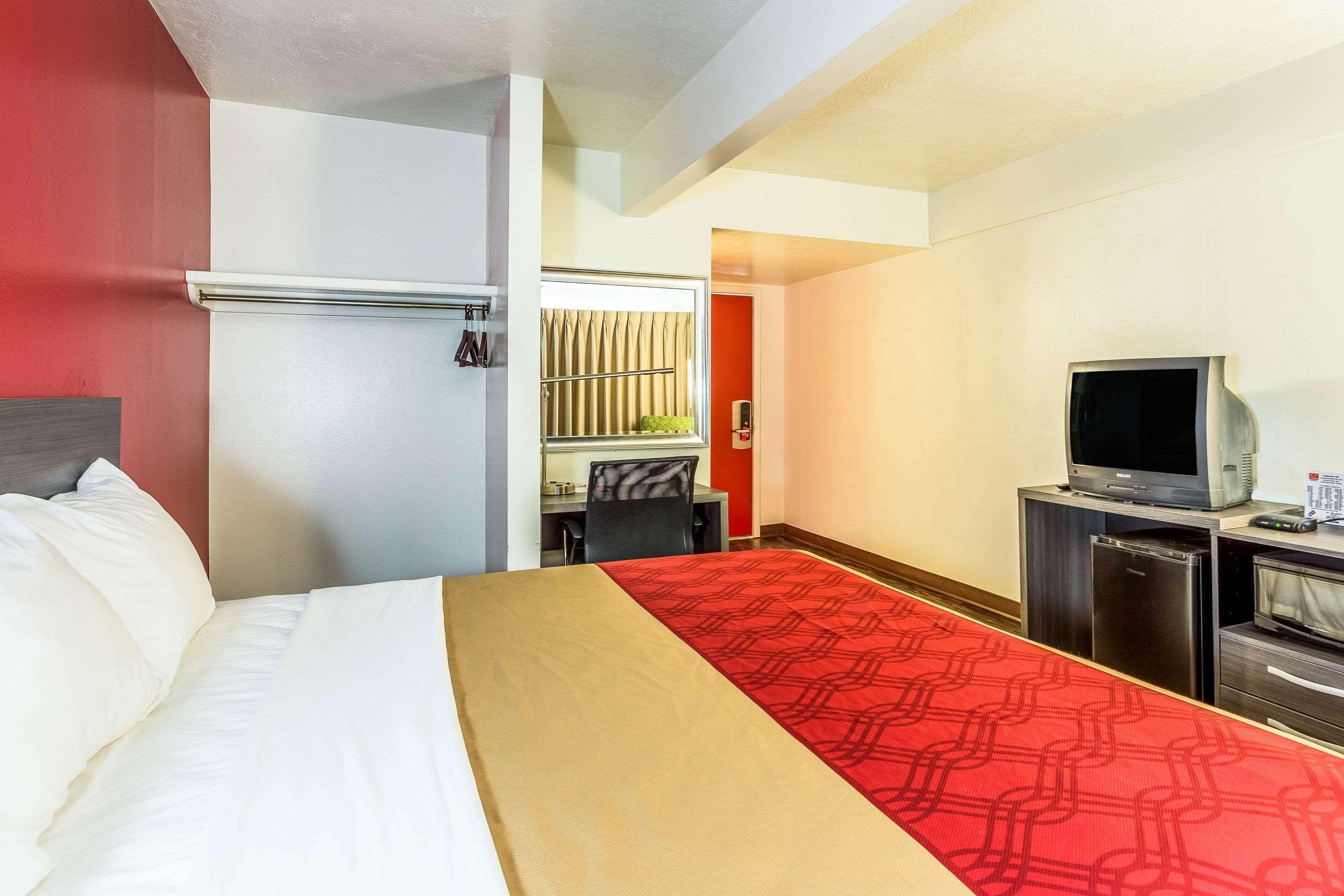 Econo Lodge Near Snake River アイダホフォールズ エクステリア 写真